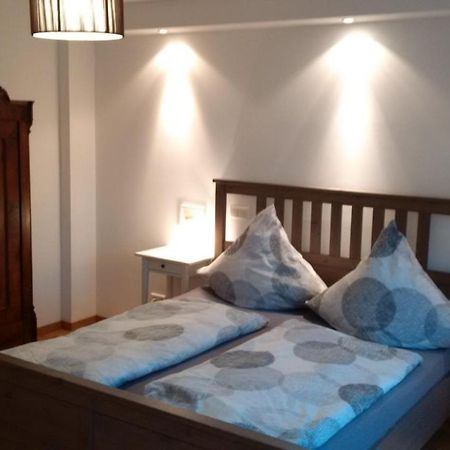 Stilvolle Ferienwohnung Am Grossen Garten Дрезден Экстерьер фото