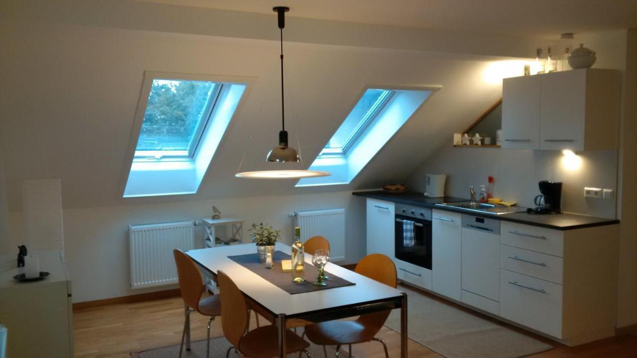 Stilvolle Ferienwohnung Am Grossen Garten Дрезден Экстерьер фото