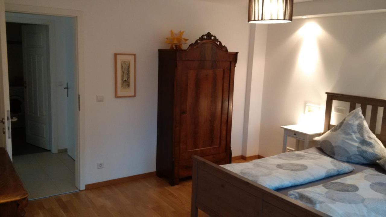 Stilvolle Ferienwohnung Am Grossen Garten Дрезден Экстерьер фото